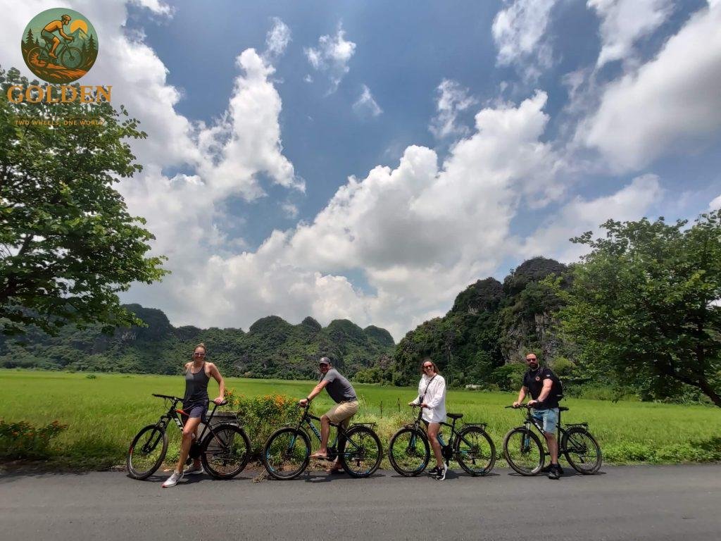 3 Days Ninh Binh Cycling Tour & Hồ Đồng Chương Camping